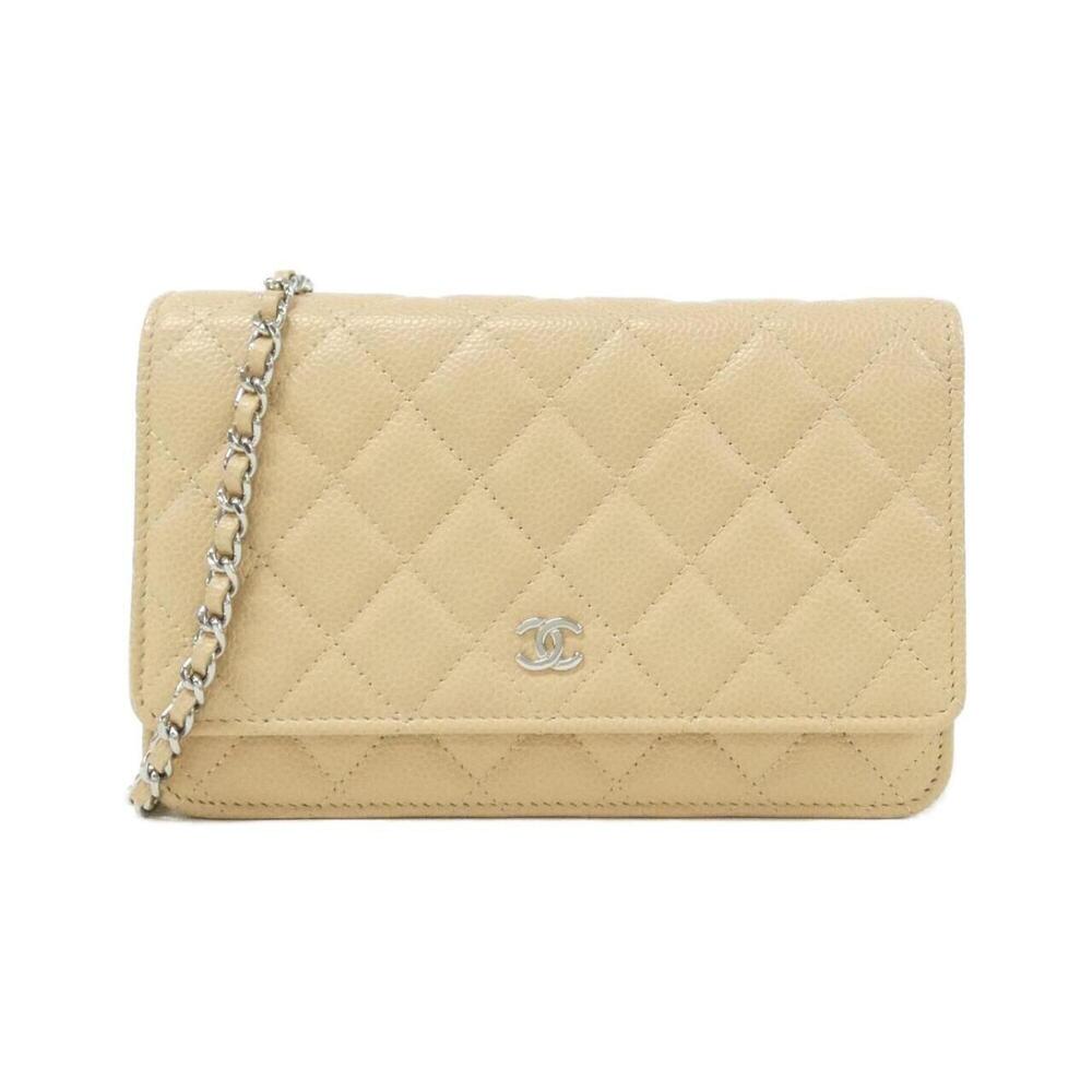 CHANEL Cream Wallet